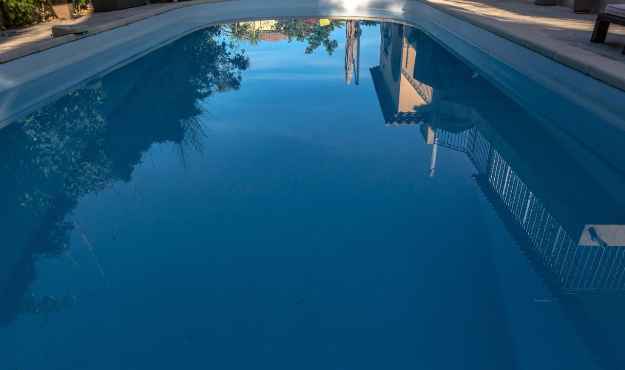 Villa De La Terre Blanche 滨海萨纳里 外观 照片